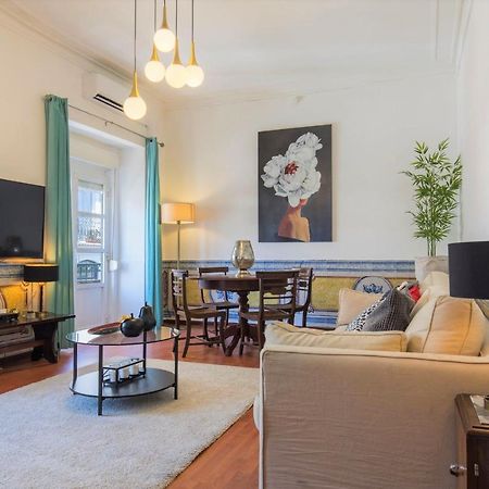 Ferienwohnung Charming Chiado 2Bedr W/Balcony And View Lissabon Exterior foto